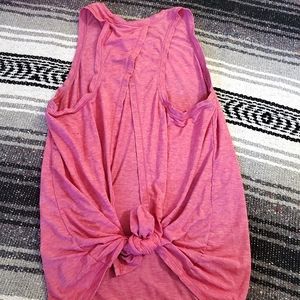 🏷Gap Fit Tie Back Tanks🏷